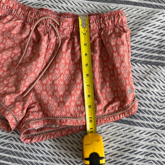 Prana Pink Athletic Shorts Lightweight Relaxed Fit - Picture 4 of 6